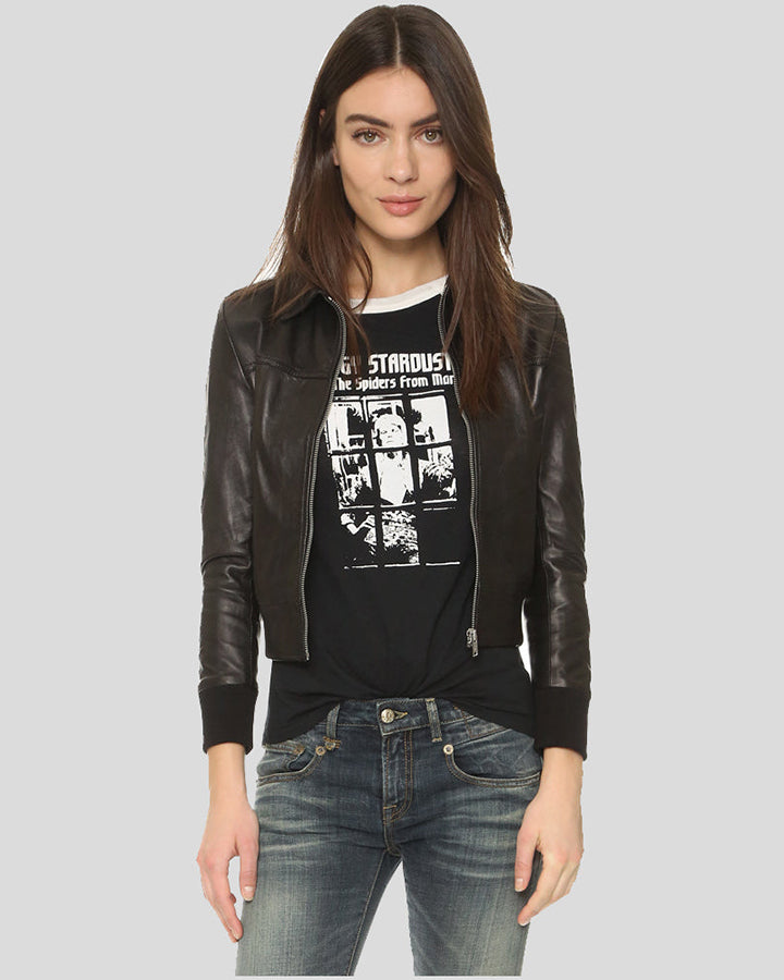 HalleBlackBomberLeatherJacket1_2000x_ec30d0ab-f2e6-4515-8adc-c6ca5818bc2f_2000x.jpg