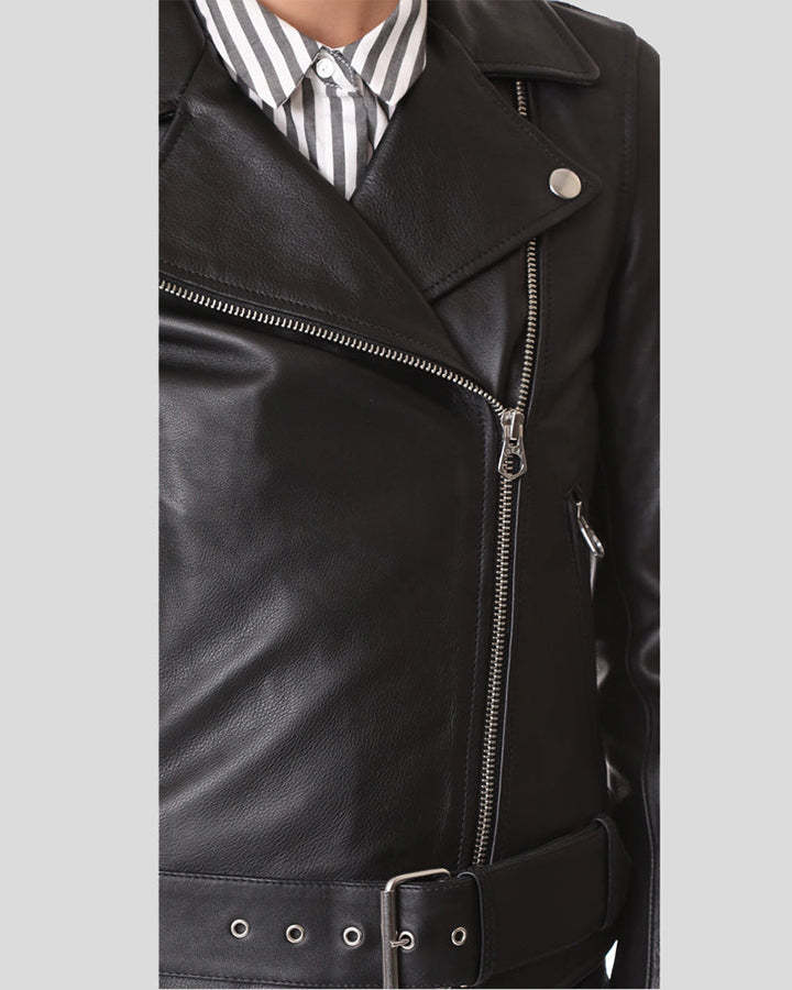 SandraBlackBikerLeatherJacket5_2000x_5aa730f6-530f-431a-8f9a-9a150b048e93_2000x-1.jpg