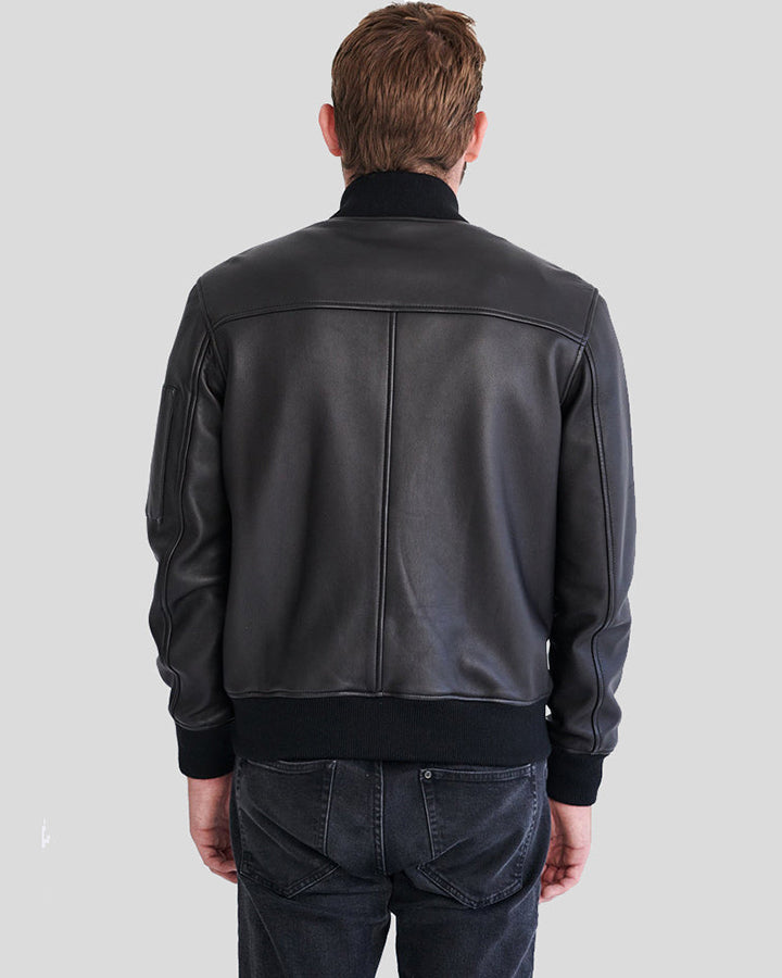 bomber-leather-jacket-clark-black-3_2000x_10fb5a55-ebf6-4a0f-8d0a-933889202ef4_2000x.jpg