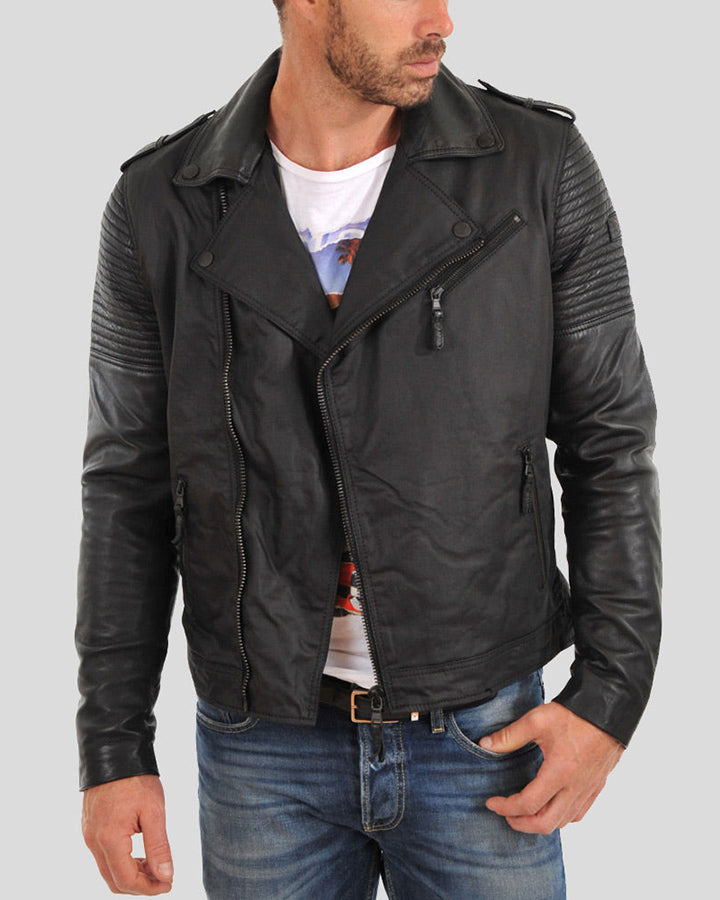 motorcycle-leather-jacket-christopher-black-2_2000x_43730371-05aa-4fe5-8a3e-d3d3beb20050_2000x.jpg